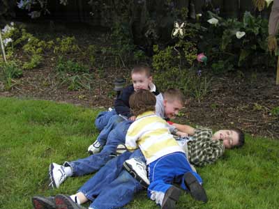 s_kids3.jpg